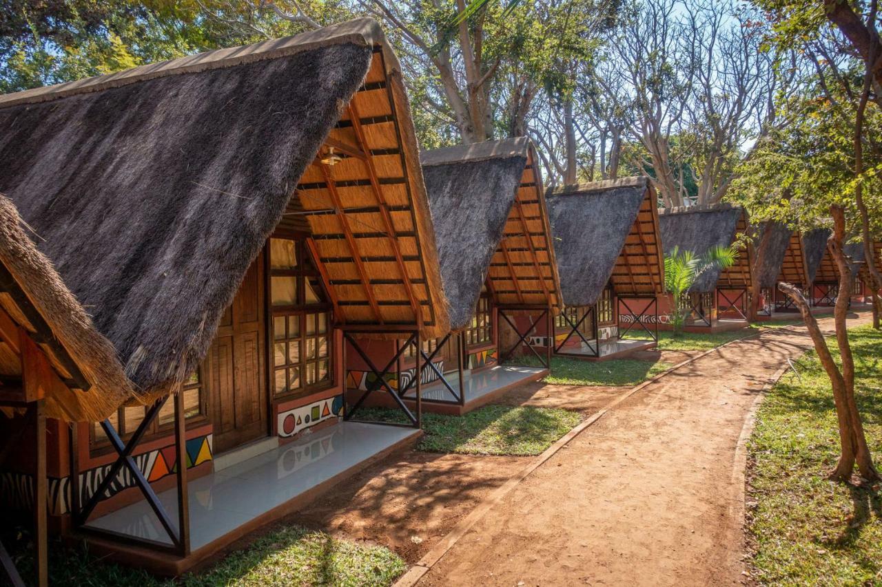 Kaazmein Lodge Ливингстън Екстериор снимка